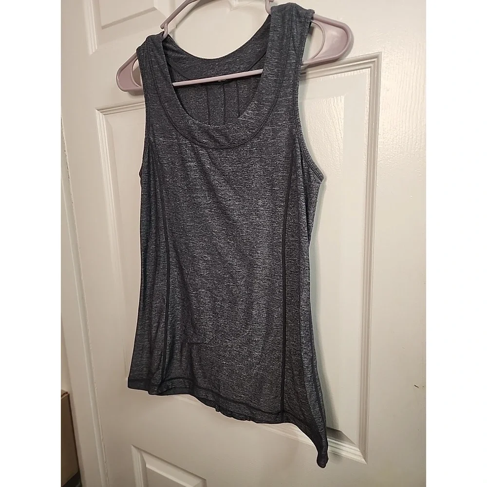 Lululemon Tank Top Size 8 Gray Ruffle Yoga Gym Activewear‎